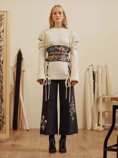 Look 24